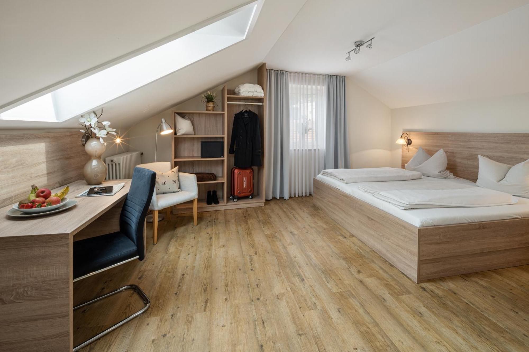 Hotel Zur Post Bad Abbach Rom bilde